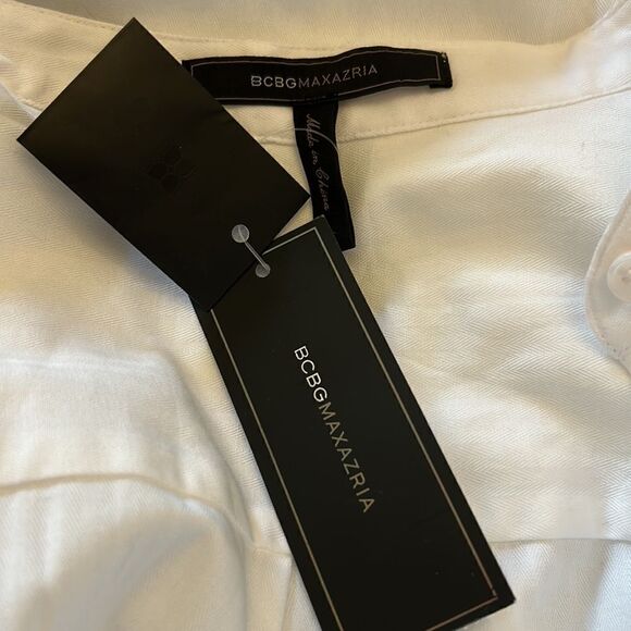 BCBGMAXAZRIA white long sleeve henley collar button front blouse Size S New - Picture 10 of 12